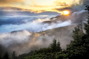 Backpacking Viewpoint | fire in the sky | Find places that few people ever see